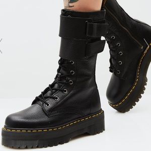 US W7 Dr Martens Jagger Boots
